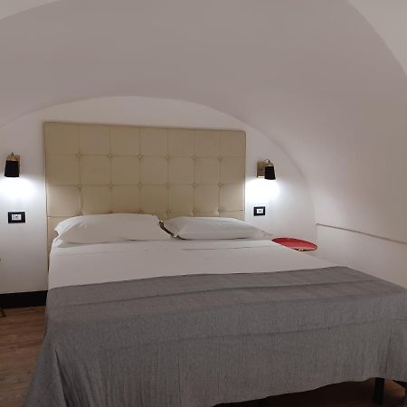 All'1 Di Rajno' Relaxing Aparthotel Lecce Exterior foto